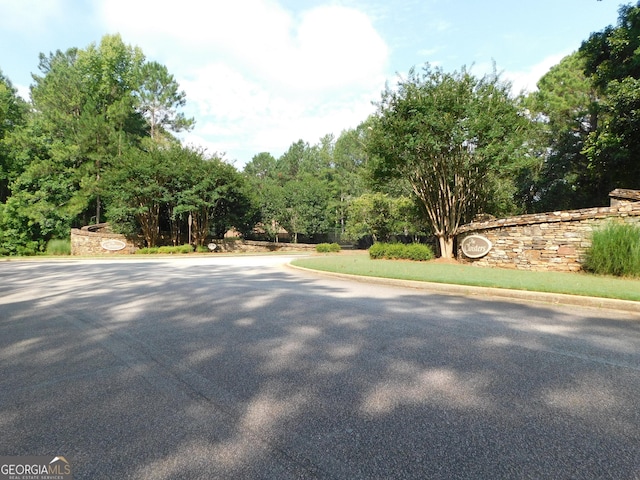 101 Sheffield Dr, Lagrange, GA 30241