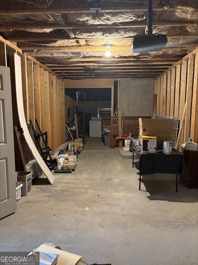 basement with washer / clothes dryer