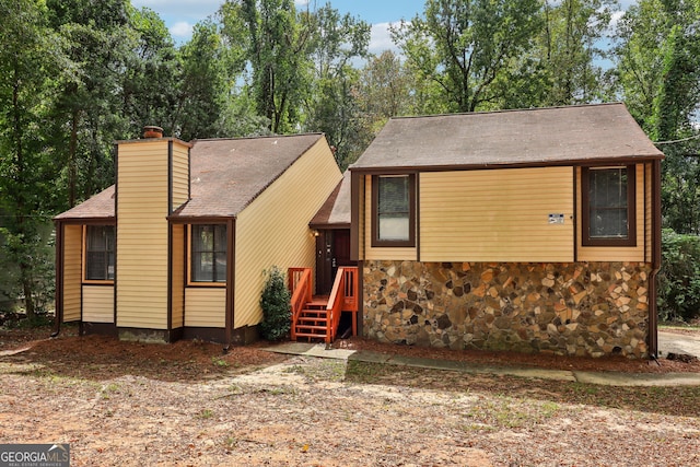 view of front of property