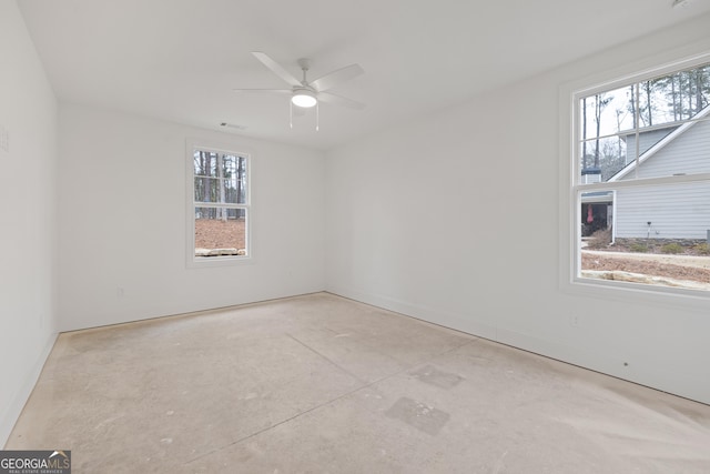 unfurnished room featuring ceiling fan