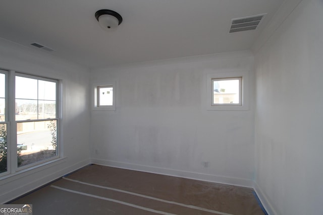 empty room with ornamental molding