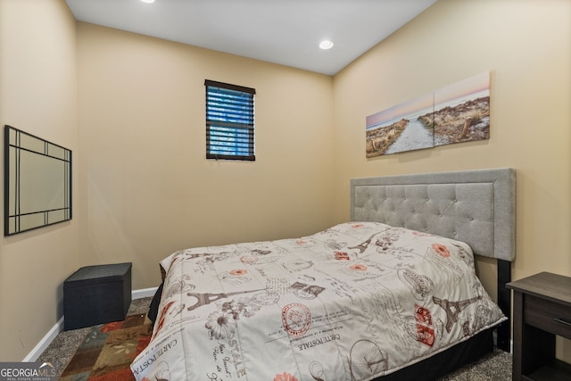bedroom featuring carpet flooring, baseboards, and recessed lighting
