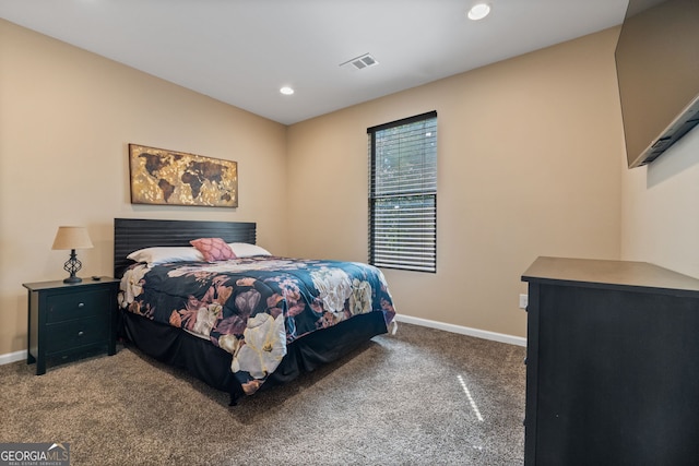 bedroom featuring recessed lighting, carpet flooring, visible vents, and baseboards