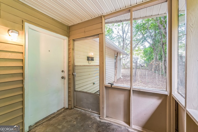 view of unfurnished sunroom