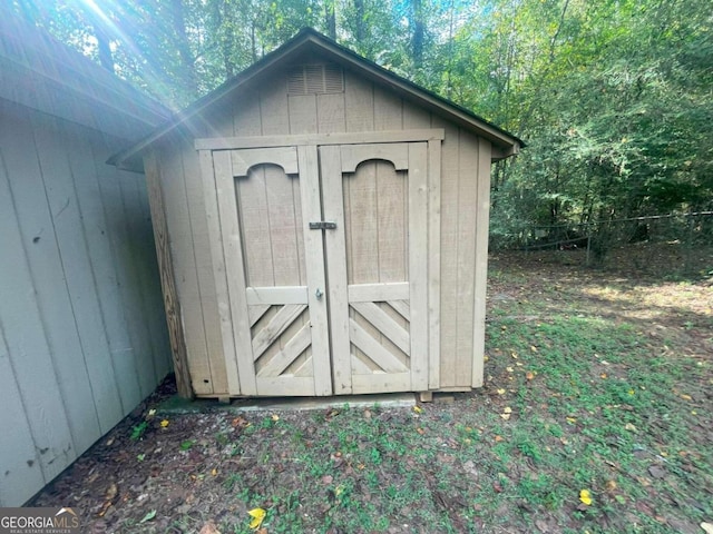 view of outbuilding