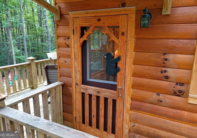 view of doorway to property