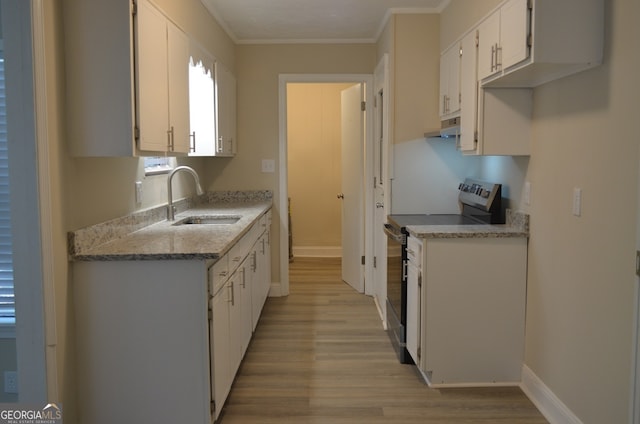 kitchen featuring sink, white cabinetry, light hardwood / wood-style flooring, ornamental molding, and range with electric stovetop