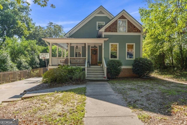 view of front of house with covered porch