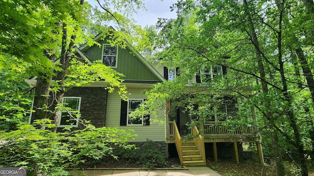 view of front of home with a deck