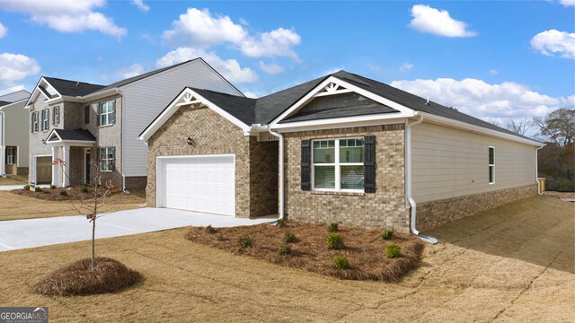 view of front of house with a garage