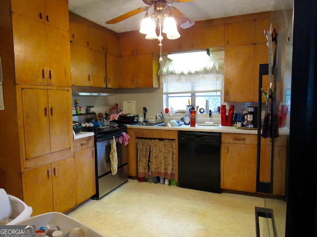 kitchen with tasteful backsplash, a textured ceiling, black appliances, ceiling fan, and sink