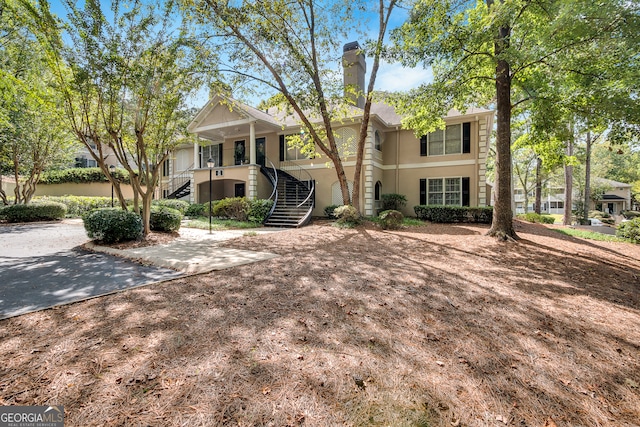 Listing photo 2 for 202 Peachtree Forest Dr, Peachtree Corners GA 30092