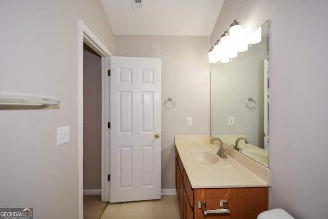 bathroom with vanity