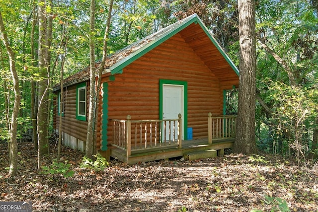 view of outbuilding