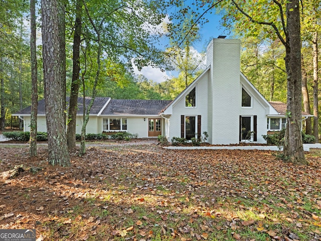 view of front of property