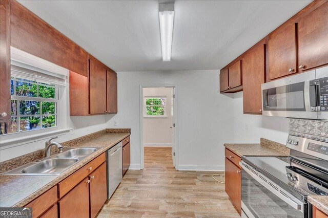 123 E Entreken Rd, Cobb, GA 31735 - unfurnished sunroom featuring visible vents