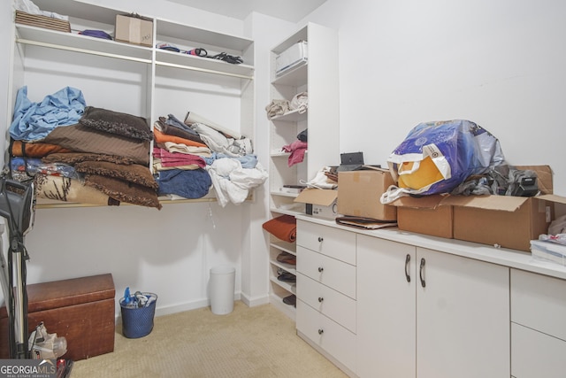1565 Mountain Shadow Trl, Stone Mountain, GA 30087 - spacious closet featuring light colored carpet