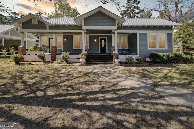 view of front of house with covered porch