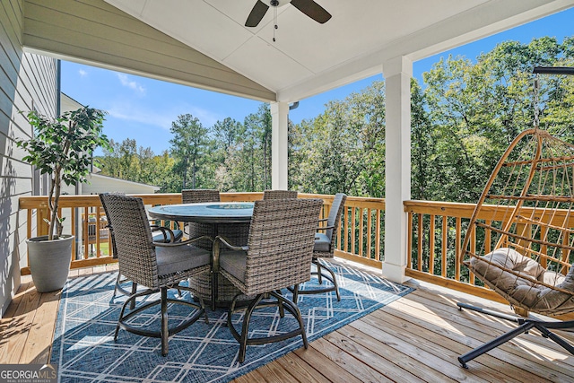 deck with ceiling fan