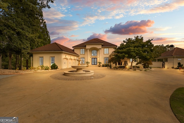 view of mediterranean / spanish-style home