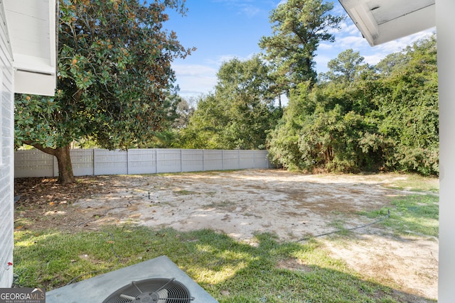 view of yard featuring cooling unit