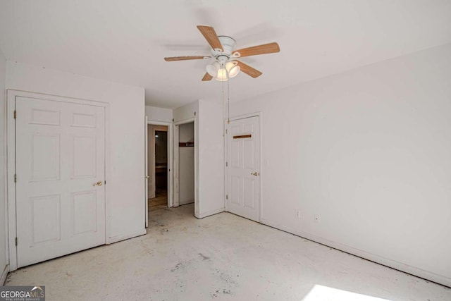 unfurnished bedroom with ceiling fan