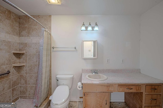 bathroom with a shower with shower curtain, vanity, and toilet