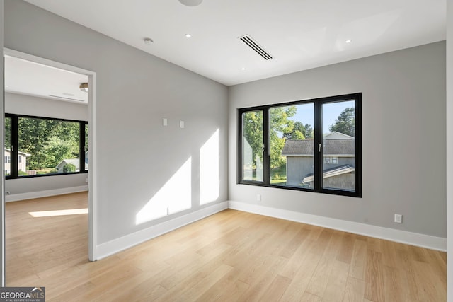 empty room featuring light hardwood / wood-style flooring