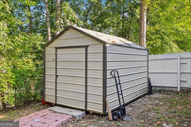 view of outdoor structure