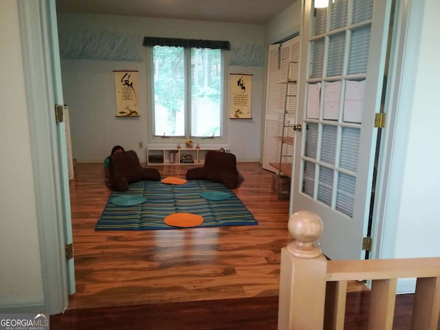 living area featuring hardwood / wood-style flooring