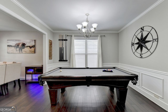 recreation room with a notable chandelier, crown molding, billiards, and dark hardwood / wood-style flooring