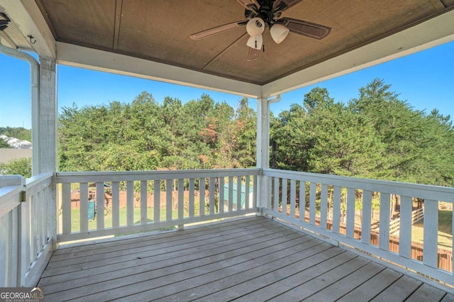 wooden deck with ceiling fan