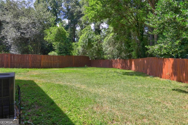 view of yard featuring cooling unit