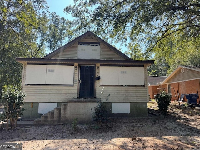 view of front of property