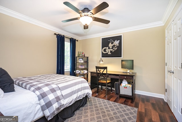 bedroom with crown molding, ceiling fan, a closet, and dark hardwood / wood-style floors