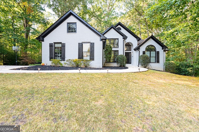 view of front of home with a front yard