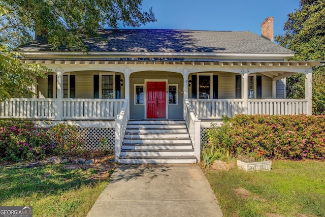 view of front of home featuring a porch