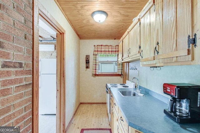 kitchen featuring sink, wooden ceiling, stainless steel range with electric cooktop, light wood-type flooring, and white fridge