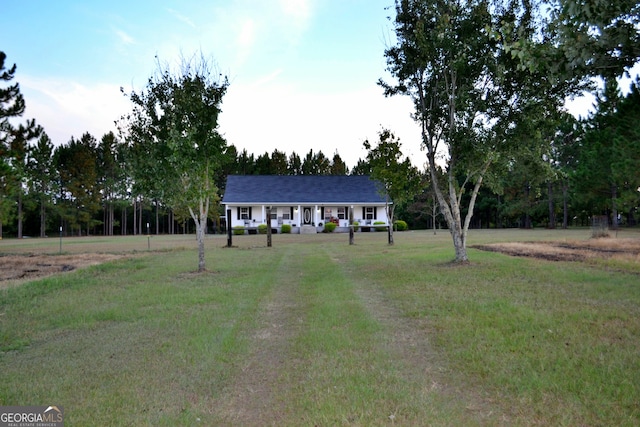 view of front of house with a front yard