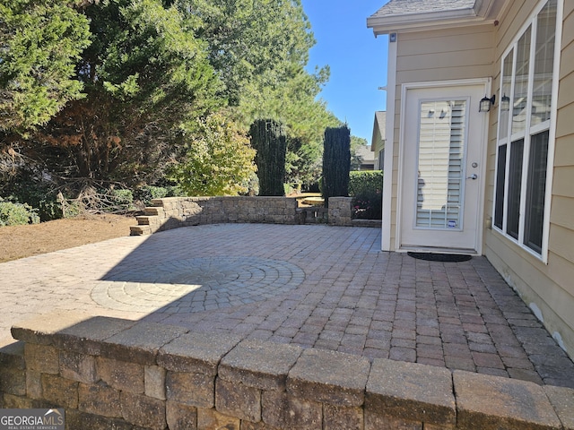5911 Chimney Rock Dr, Hoschton, GA 30548 - view of patio / terrace