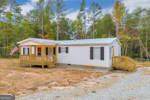 manufactured / mobile home with a porch