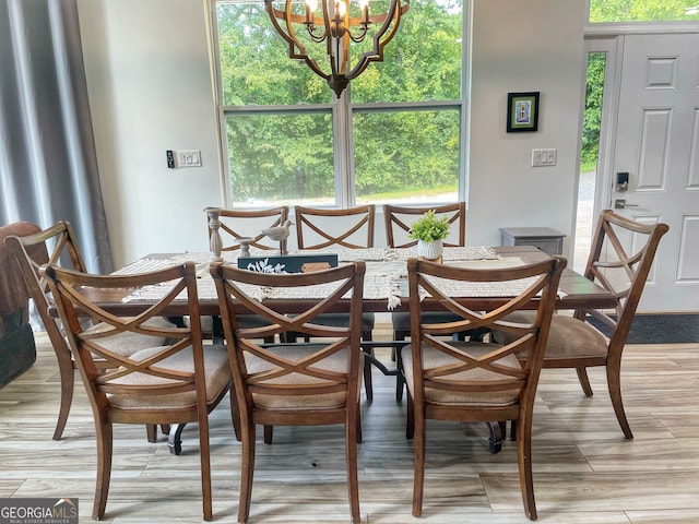 dining room with an inviting chandelier