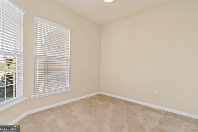 view of carpeted spare room