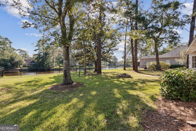 view of yard with a water view