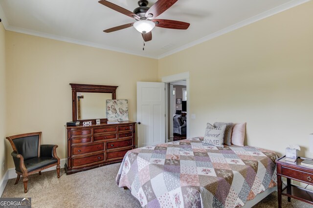 bedroom with light carpet, crown molding, and ceiling fan