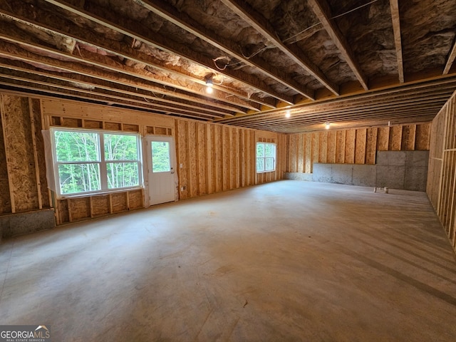 misc room featuring concrete flooring