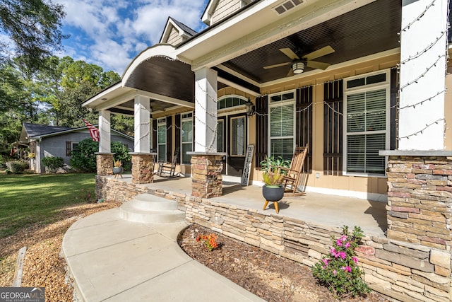 view of patio / terrace with ceiling fan and covered porch