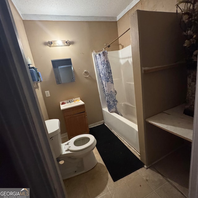 full bathroom with a textured ceiling, toilet, shower / bath combo with shower curtain, vanity, and tile patterned flooring