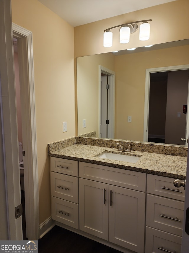 bathroom with vanity