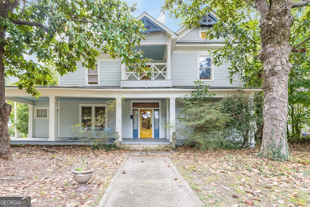 view of front of property with covered porch